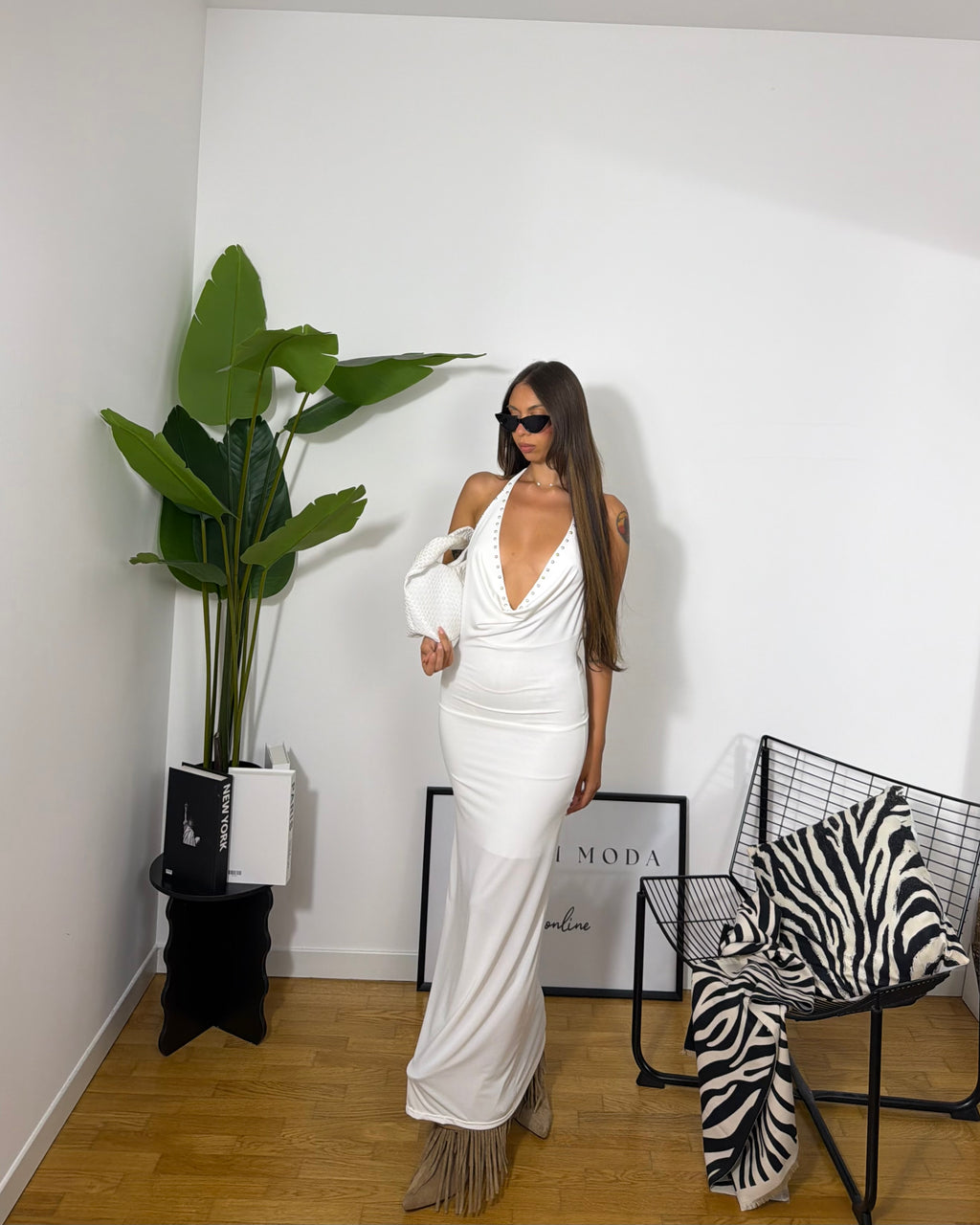 Longdress Bay White