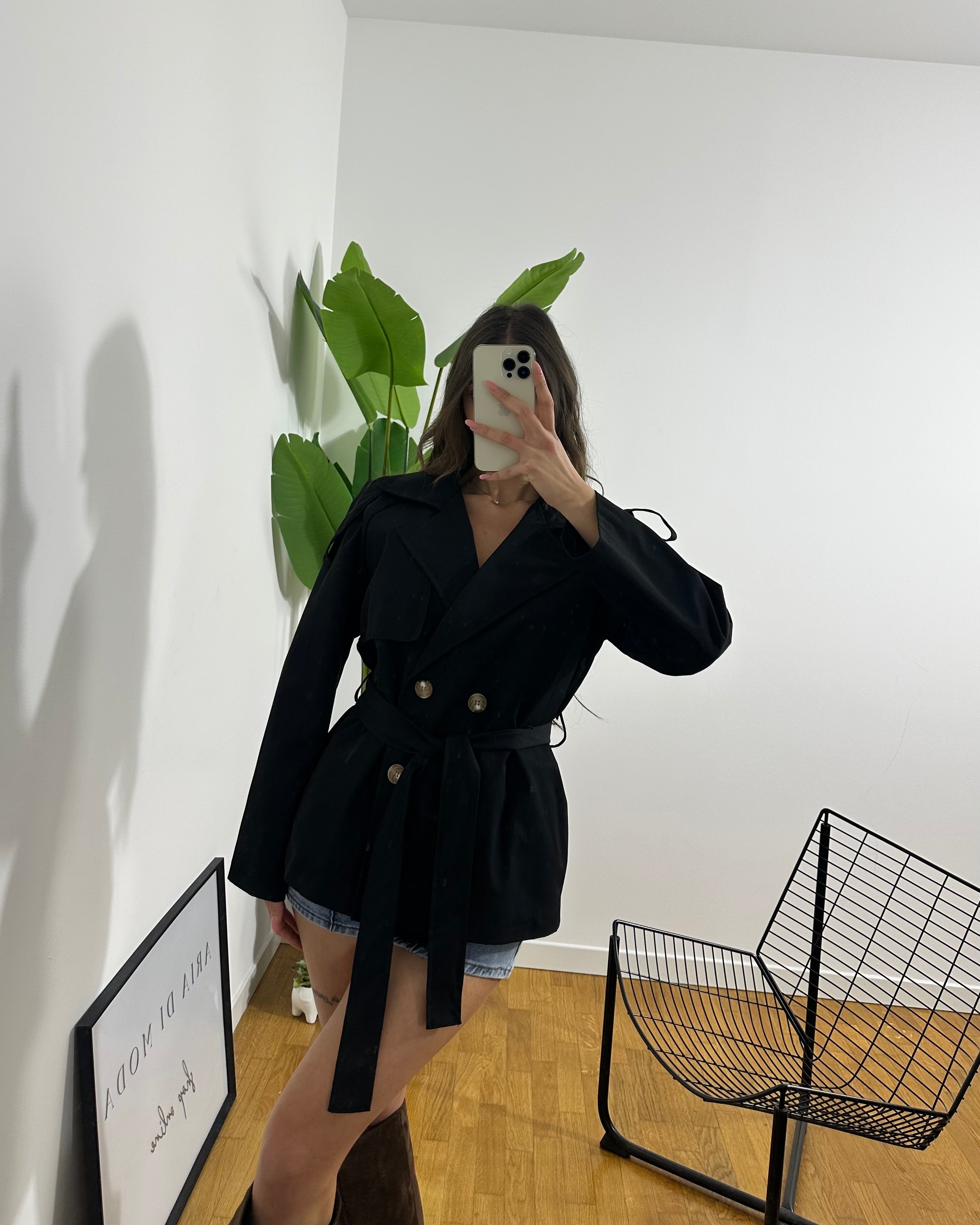 Trench Say Black