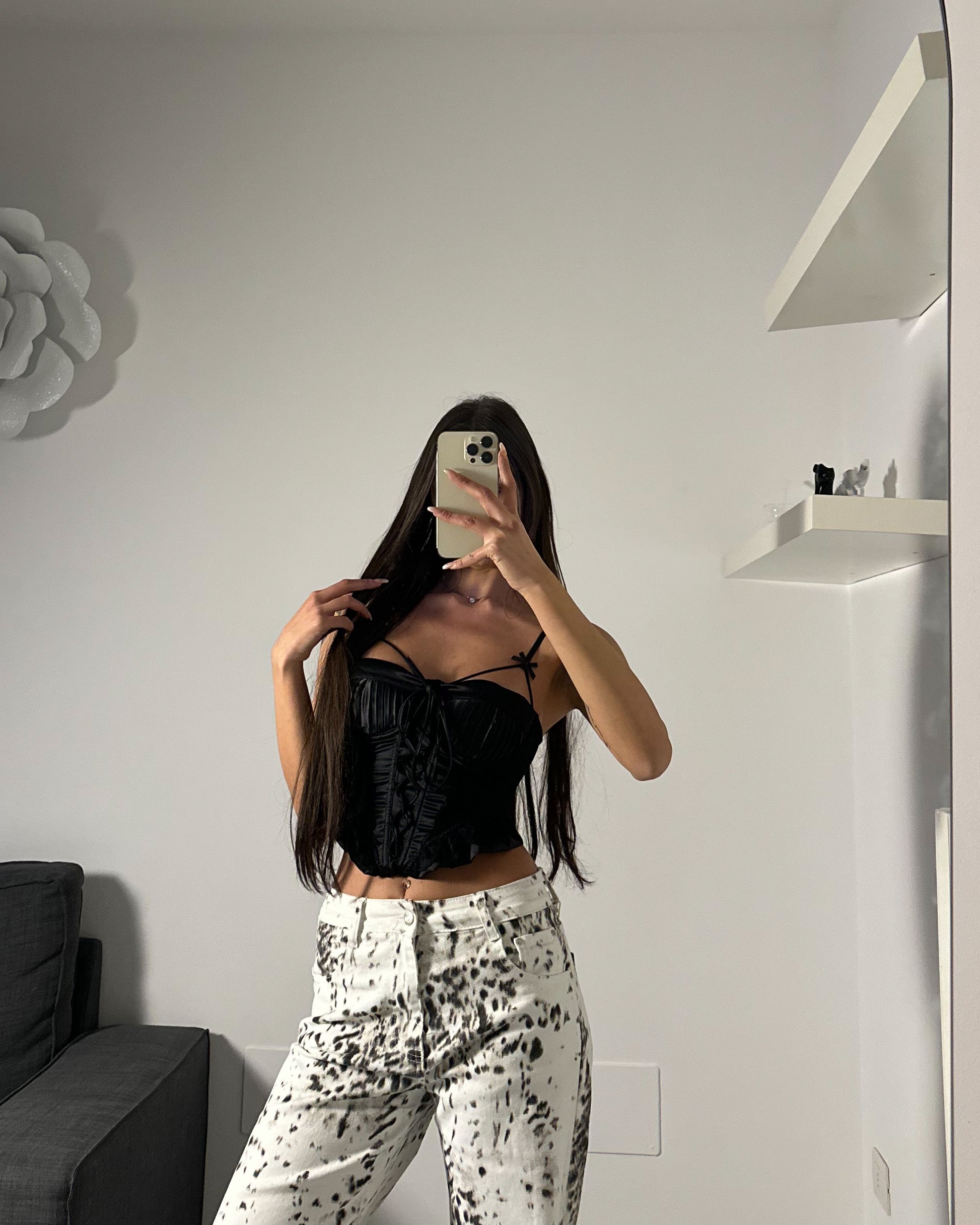 Top Doll Black/White
